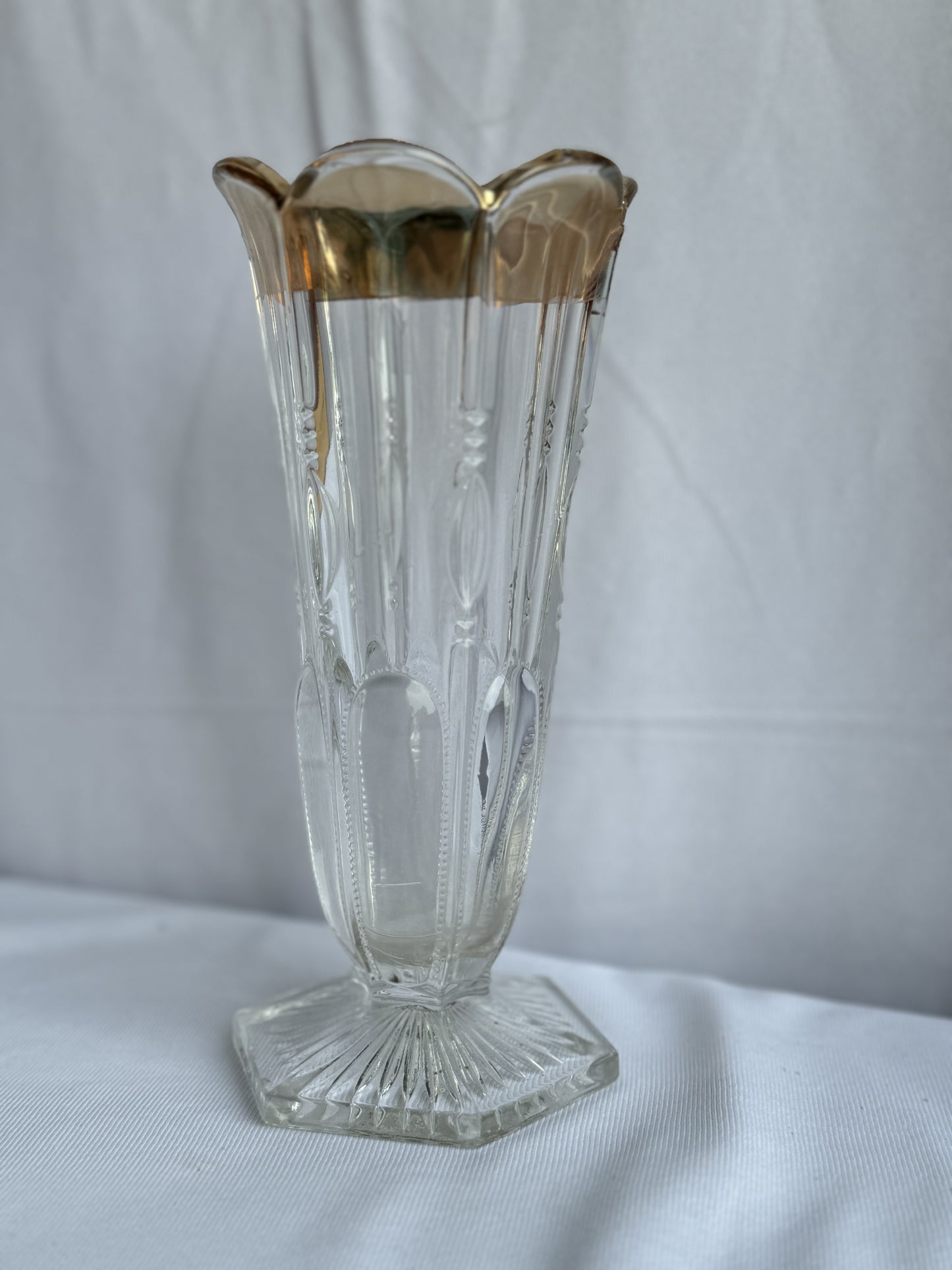 Pattern Gold Rimmed Glass Vase