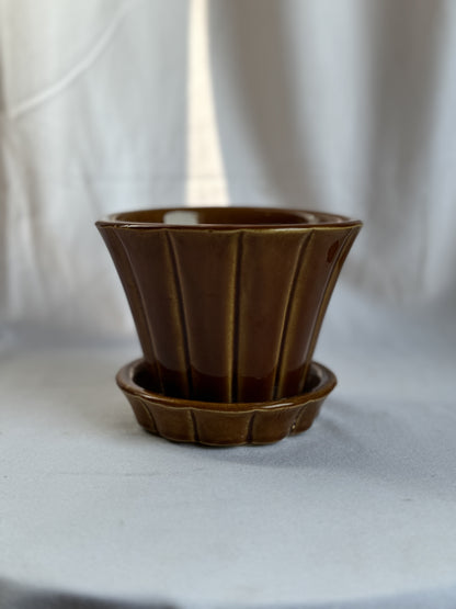 Small Brown McCoy Planter